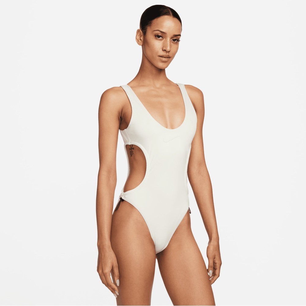 Women's Nike Swim Side Cut-Out One Piece Swimsuit- Size Medium New / Tag